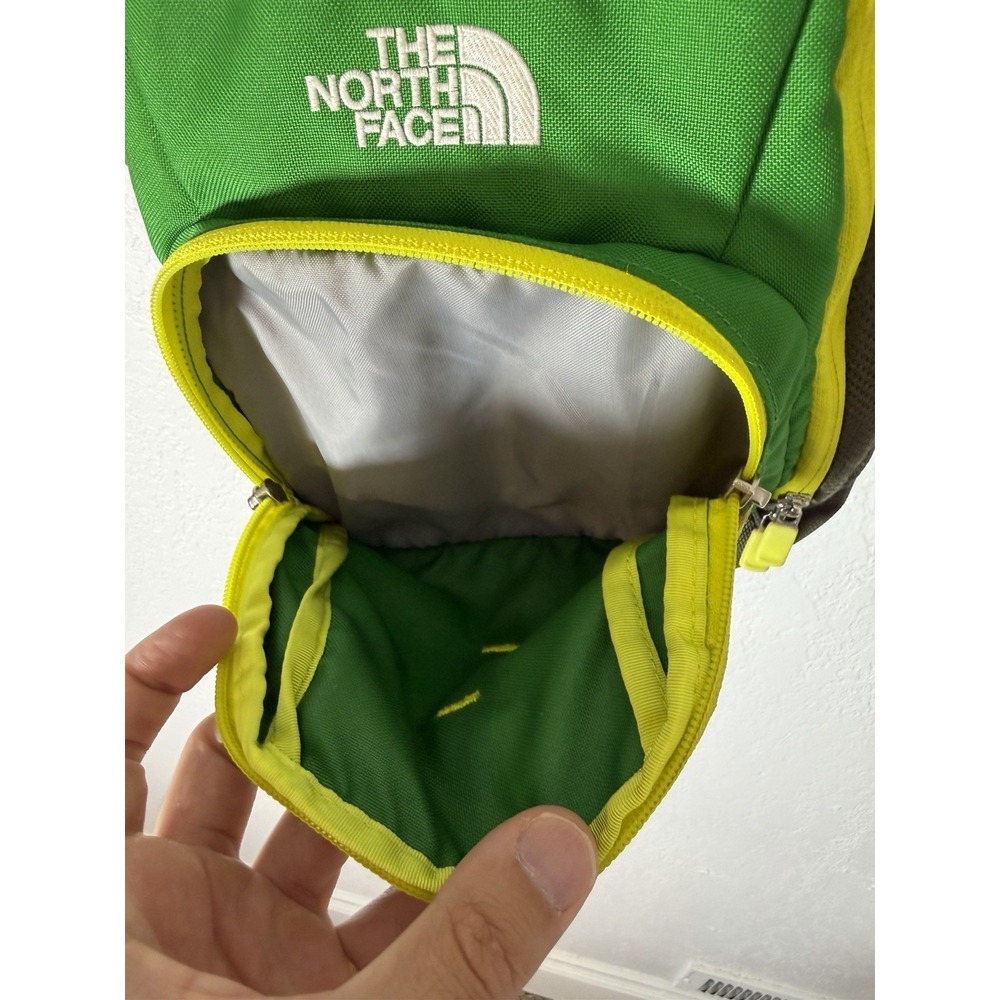 North Face Sprout Mini Backpack Green School Hike Travel Straps Pouch Zip - Picture 7 of 10